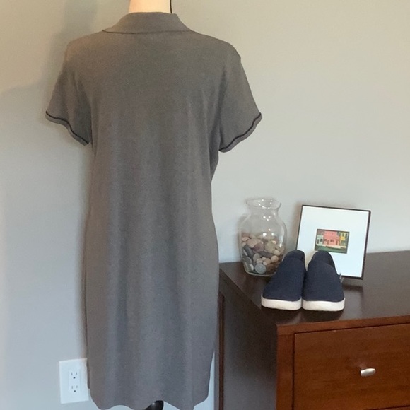 2 Tommy Hilfiger cotton collared dresses. Size XL - Picture 5 of 5